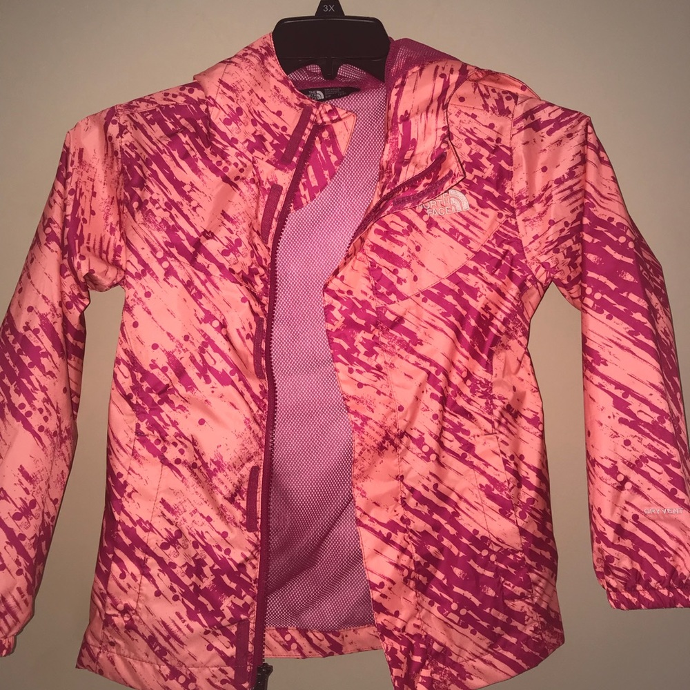 SOLD Girls northface dry vent coat